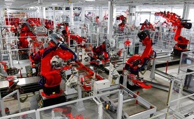 科技发展进步?富士康2016年将完成一半工人被机器人取代!